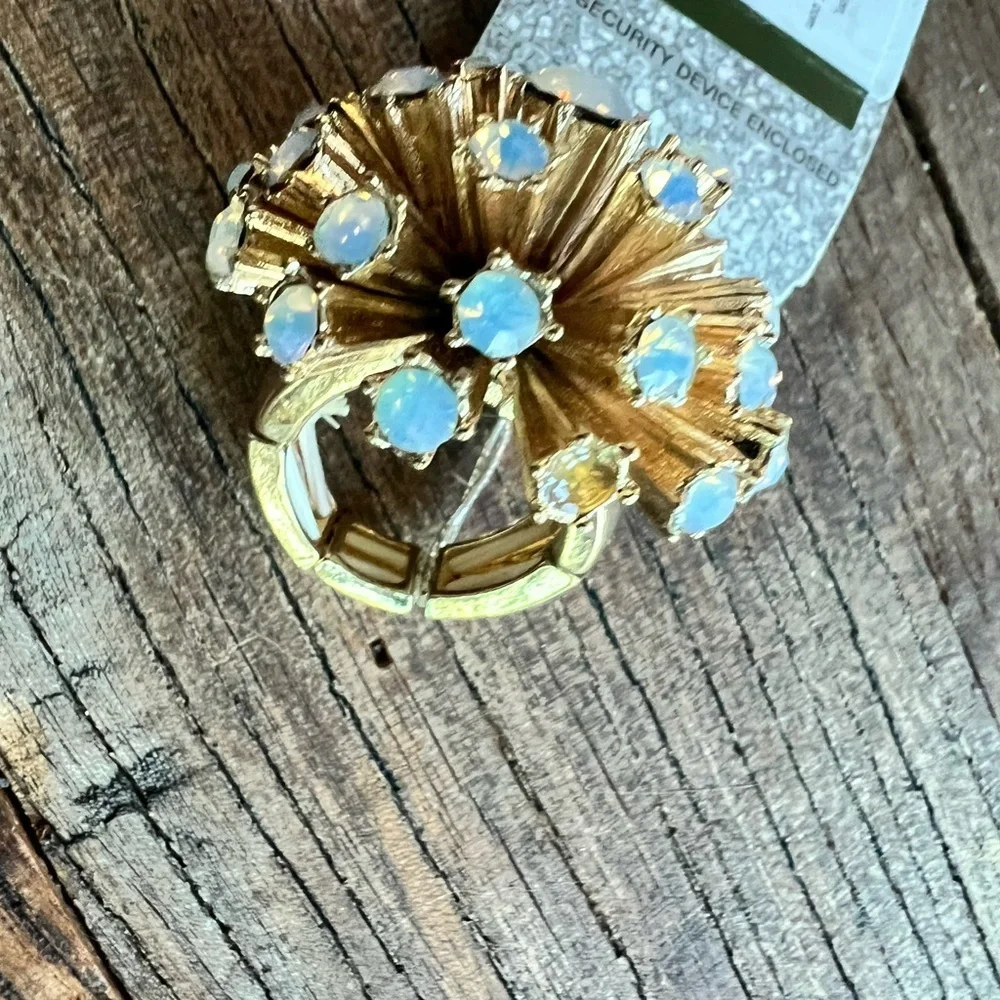 Gold Starburst Ring with Blue Stones and stretchy band costume statement